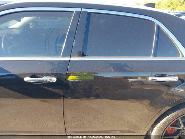 Chrysler 300C 2016 2C3CCAEGXGH105882 Image 14