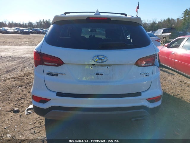 5XYZUDLB8HG427061 Hyundai Santa Fe Sport 2.4l