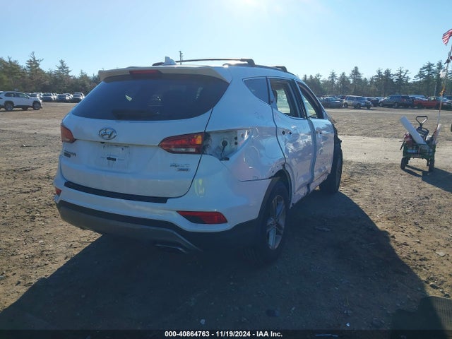 5XYZUDLB8HG427061 Hyundai Santa Fe Sport 2.4l