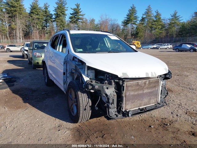 5XYZUDLB8HG427061 Hyundai Santa Fe Sport 2.4l