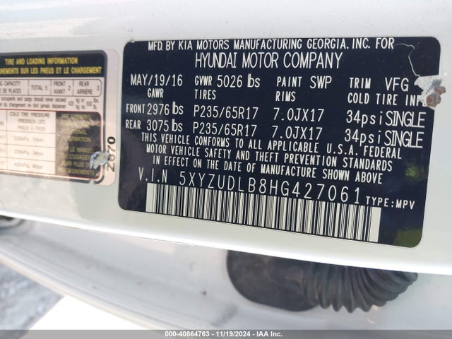 5XYZUDLB8HG427061 Hyundai Santa Fe Sport 2.4l
