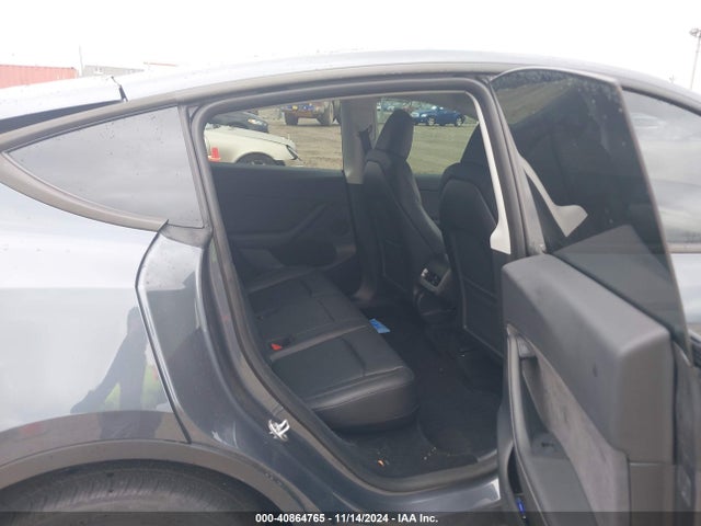 2023 TESLA MODEL Y 7SAYGDEEXPA084432 Photo 7