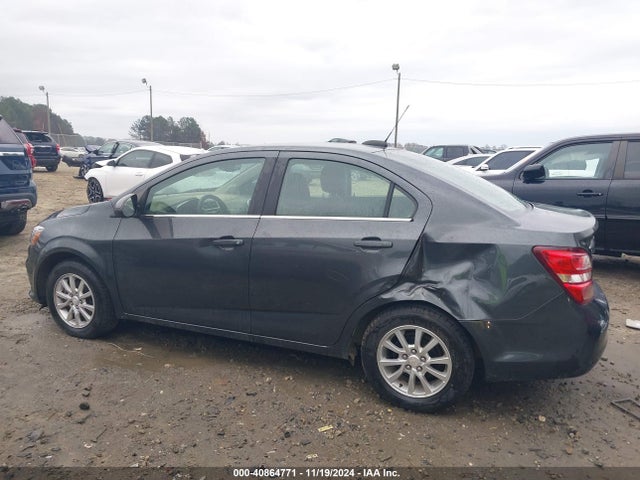 Chevrolet Sonic Lt Auto 2019 1G1JD5SB5K4109370 Image 14