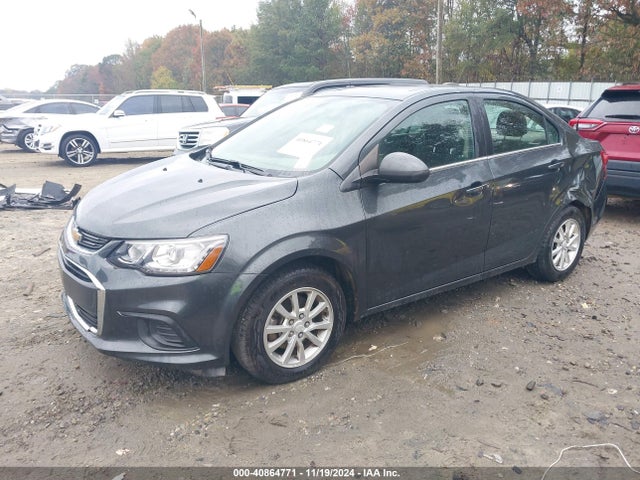 Chevrolet Sonic Lt Auto 2019 1G1JD5SB5K4109370 Image 2