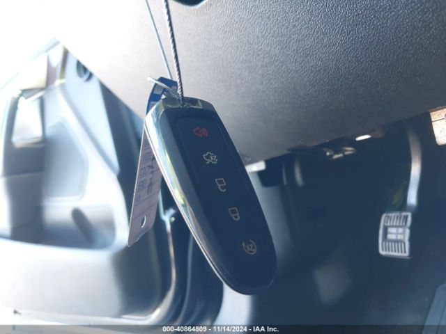 2LMDJ8JK2EBL04904 Lincoln MKX