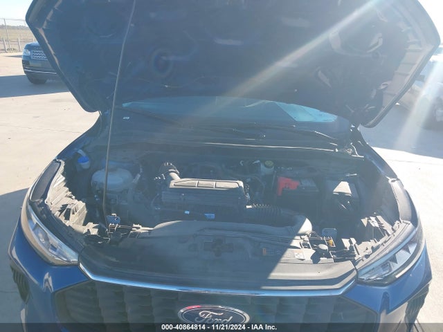 1FMCU0GN6PUA08640 Ford Escape Active