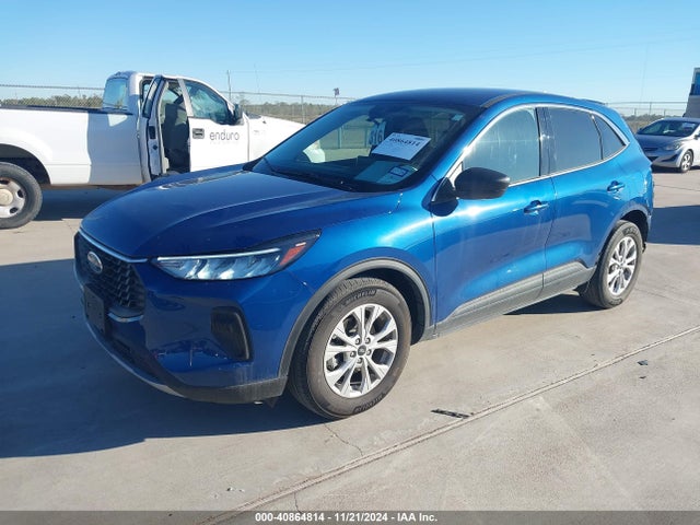 1FMCU0GN6PUA08640 Ford Escape Active