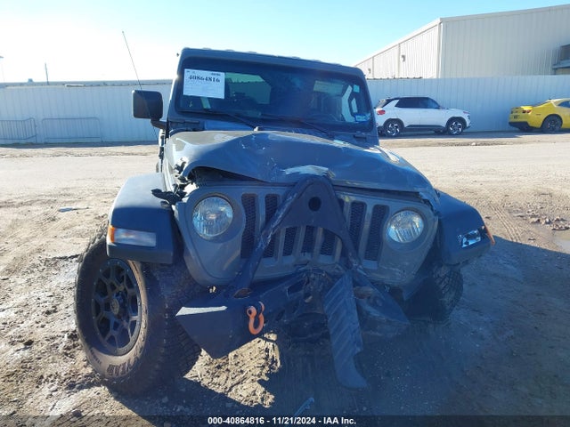 1C4HJXDG3JW316488 Jeep Wrangler Unlimited Sport S 4x4