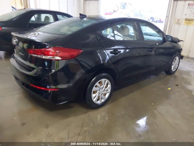 Hyundai ELANTRA SE 2017 KMHD74LFXHU367668 Image 4