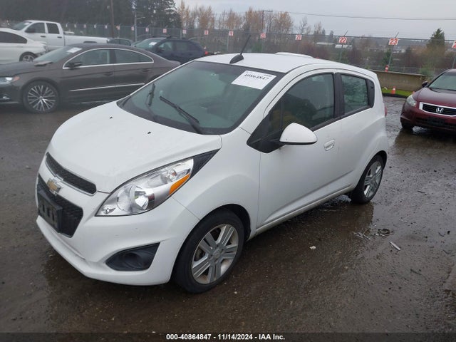 Chevrolet Spark 1lt Cvt 2015 KL8CD6S90FC749669 Image 2