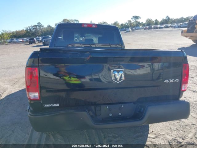 1C6RR7FG7PS594523 RAM 1500 Classic Tradesman  4x4 6'4 Box