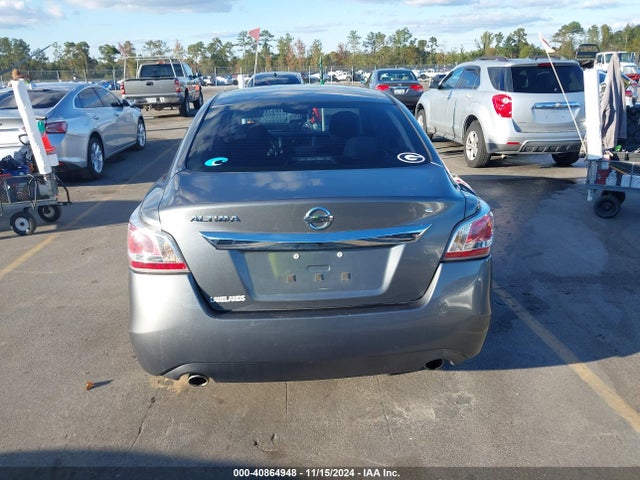 Nissan Altima 2.5 S 2015 1N4AL3AP1FN911271 Image 16