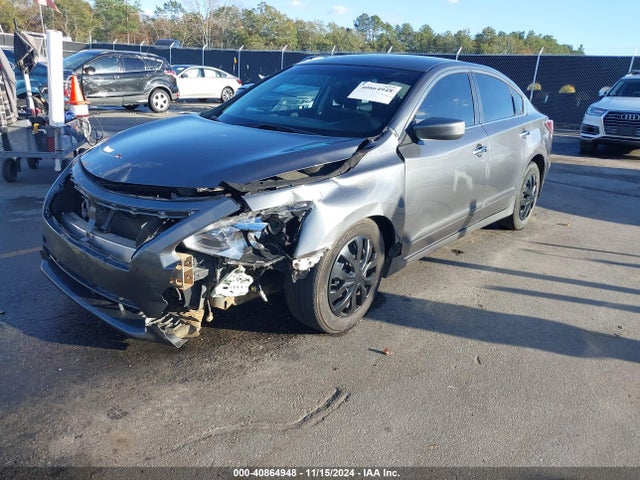 Nissan Altima 2.5 S 2015 1N4AL3AP1FN911271 Image 2