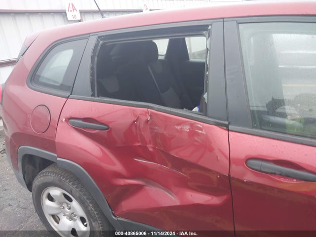 1C4PJLABXEW162610 Jeep Cherokee Sport
