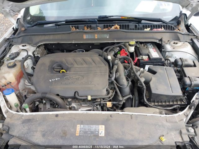 3FA6P0HD0HR239868 Ford FUSION SE