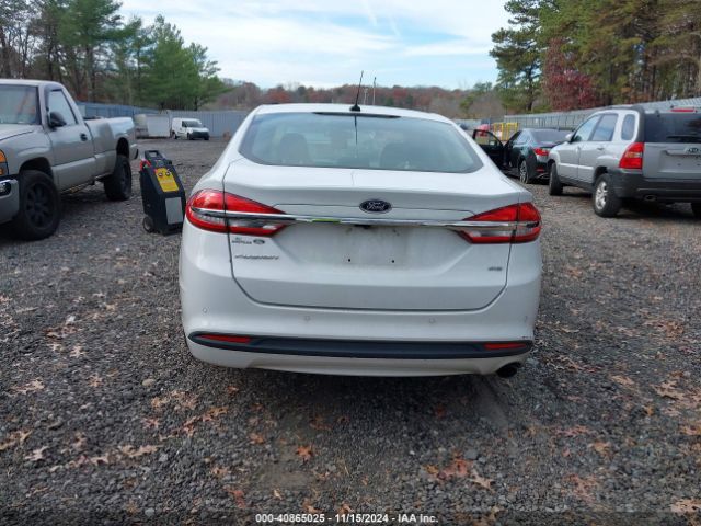 3FA6P0HD0HR239868 Ford FUSION SE