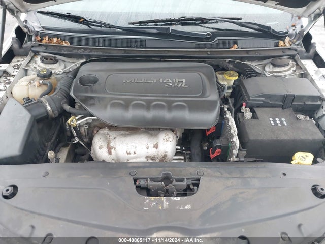 1C3CCCAB1GN123247 Chrysler 200 Limited