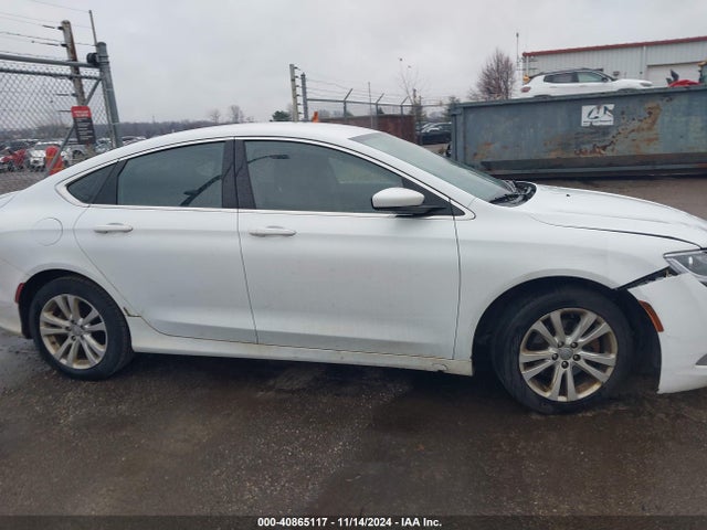 1C3CCCAB1GN123247 Chrysler 200 Limited