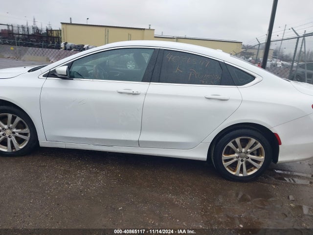 1C3CCCAB1GN123247 Chrysler 200 Limited