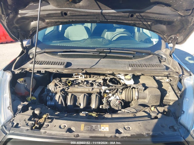 1FMCU0F78HUB38410 Ford ESCAPE S