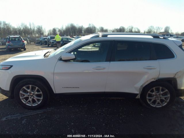1C4PJMCB6HW664859 Jeep Cherokee Latitude 4x4