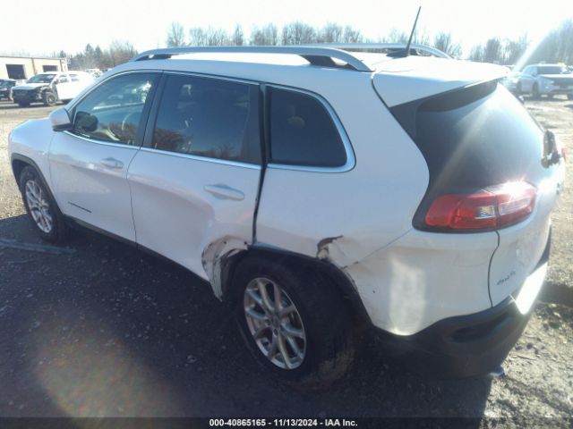 1C4PJMCB6HW664859 Jeep Cherokee Latitude 4x4