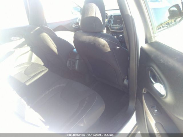 1C4PJMCB6HW664859 Jeep Cherokee Latitude 4x4