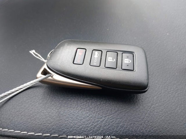 Lexus ES 300H 2017 JTHBW1GG6H2150001 Image 11