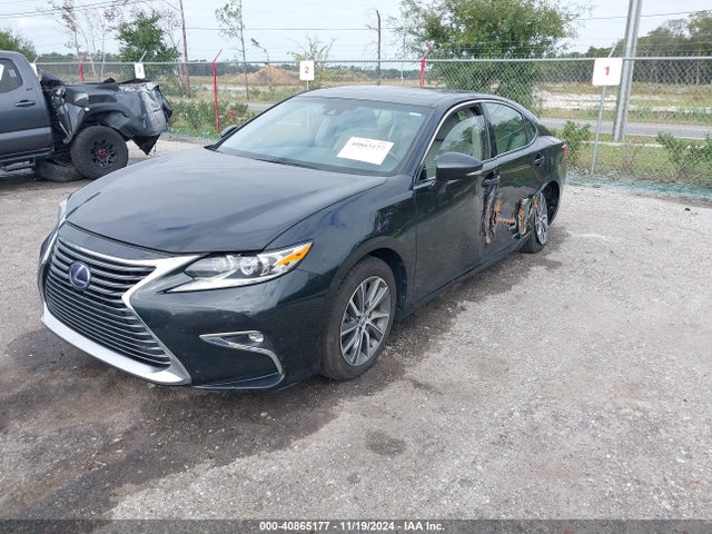 JTHBW1GG6H2150001 Lexus ES 300H