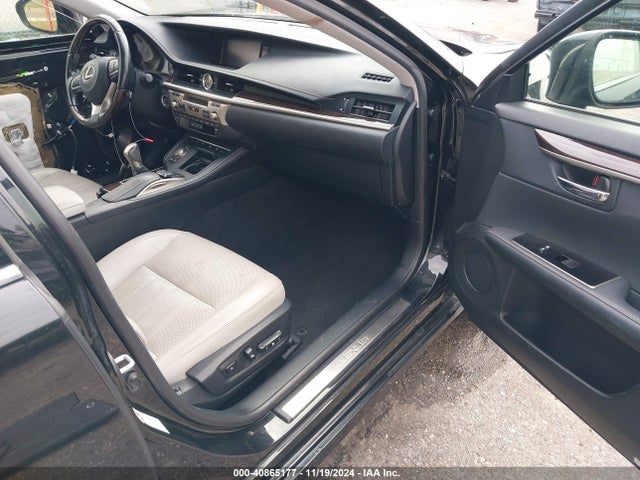 JTHBW1GG6H2150001 Lexus ES 300H