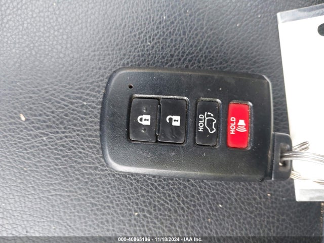 Toyota Rav4 Limited 2014 2T3DFREV5EW160953 Image 11