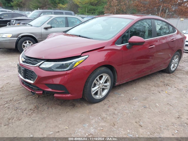 Chevrolet Cruze Lt Auto 2018 1G1BE5SM7J7175032 Image 2