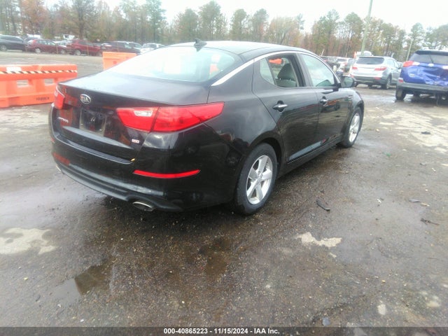 KNAGM4A76F5663118 KIA Optima Lx