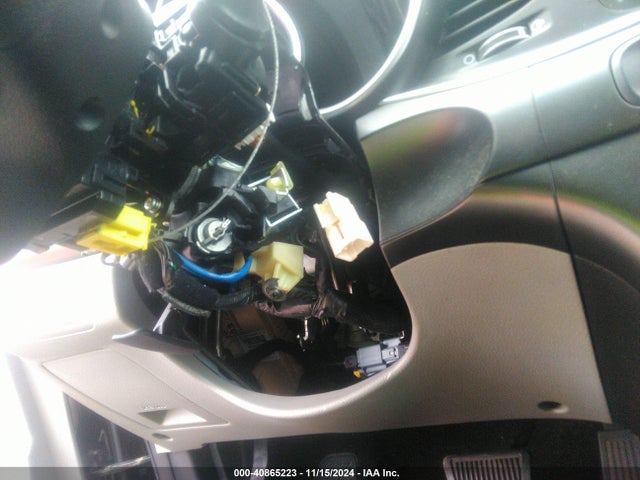 KNAGM4A76F5663118 KIA Optima Lx