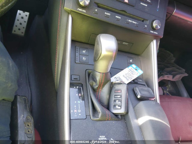 Lexus IS 200T 2016 JTHBA1D22G5030670 Image 11