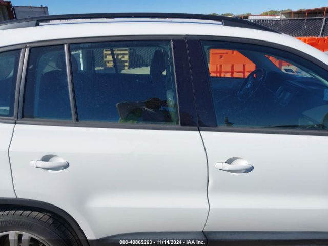 WVGAV7AX4GW602848 Volkswagen TIGUAN S