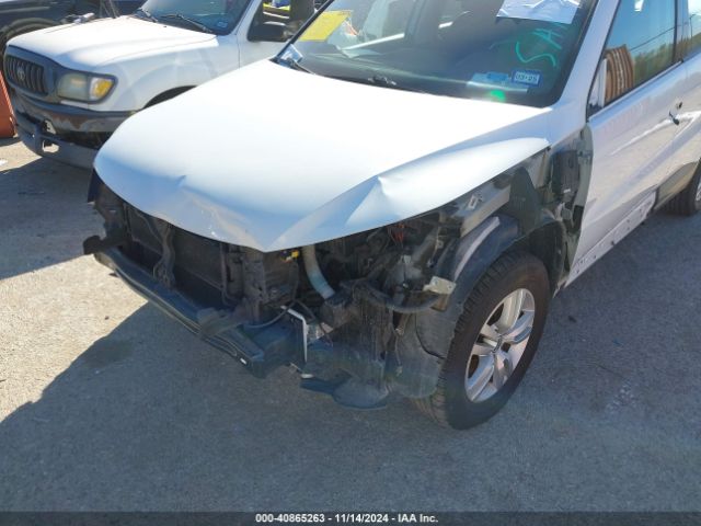 WVGAV7AX4GW602848 Volkswagen TIGUAN S
