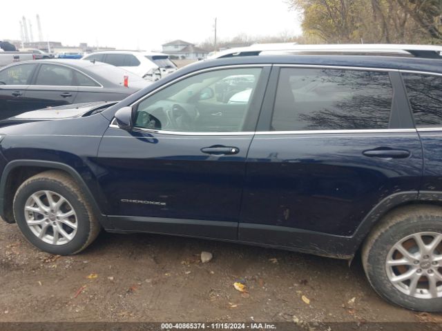 1C4PJMCB3GW322431 Jeep Cherokee Latitude