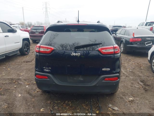1C4PJMCB3GW322431 Jeep Cherokee Latitude
