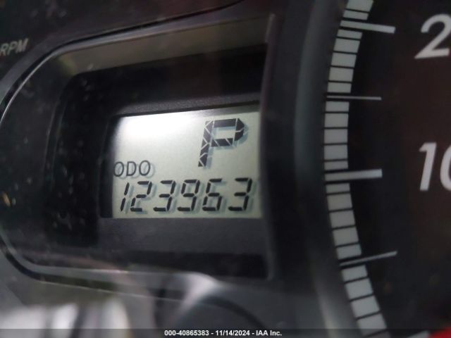5TDKK3DC8ES491284 Toyota Sienna Le V6 8 Passenger