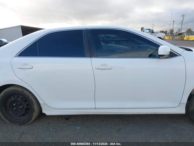 4T1BK1FK2EU552886 Toyota Camry Se V6