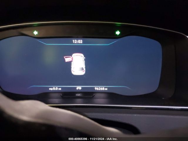 WVWWF7AU8JW172732 Volkswagen Golf R 2.0t W/dcc   Navigation