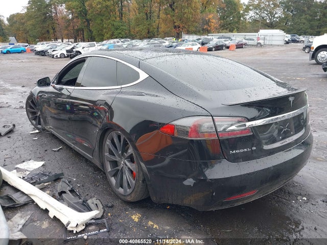 2018 TESLA MODEL S 5YJSA1E41JF255038 Photo 2