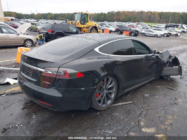 2018 TESLA MODEL S 5YJSA1E41JF255038 Photo 3