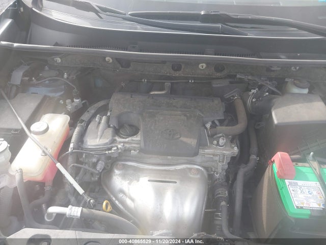 Toyota RAV4 LE 2017 JTMBFREV6HJ161507 Image 10
