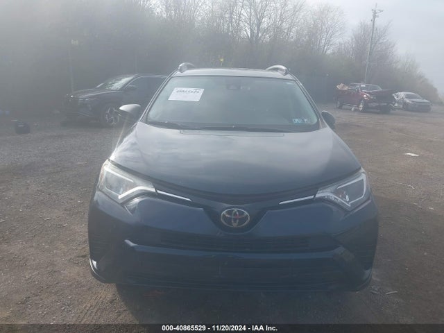 Toyota RAV4 LE 2017 JTMBFREV6HJ161507 Image 6