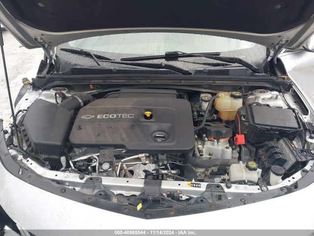 1G1ZF5SU2JF185999 Chevrolet MALIBU HYBRID