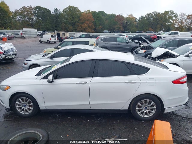 Ford FUSION S 2016 3FA6P0G76GR210143 Image 13