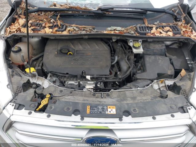 1FMCU0GD8HUA40711 Ford ESCAPE SE