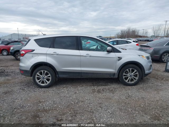 1FMCU0GD8HUA40711 Ford ESCAPE SE
